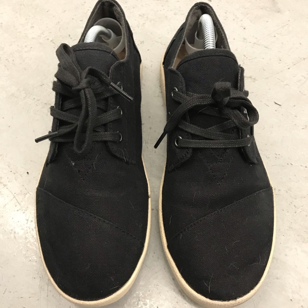 TOMS Men’s Canvas Sneakers